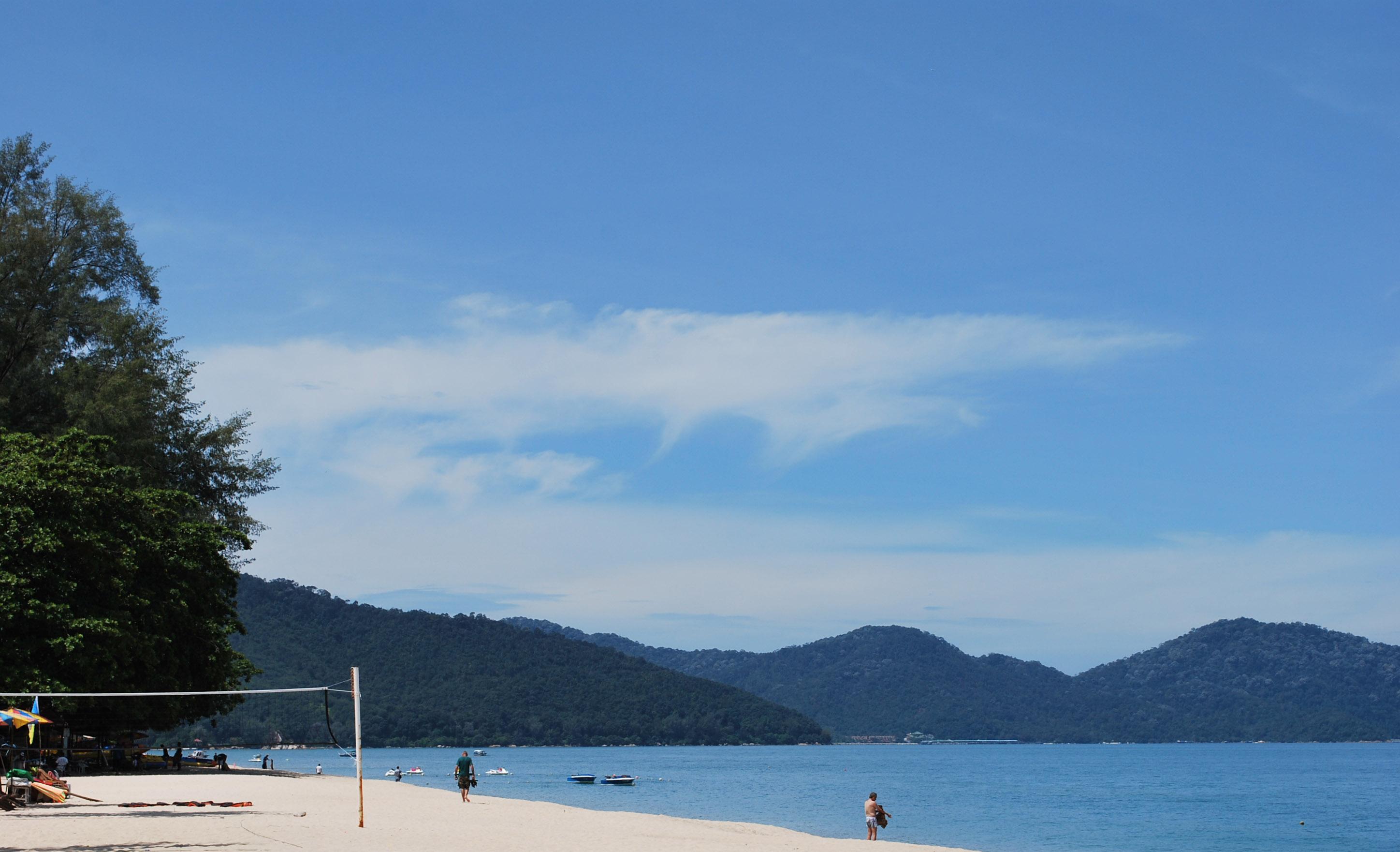 Shangri-La Rasa Sayang, Penang Batu Feringgi Exteriér fotografie Beach at Pangkor Laut Resort