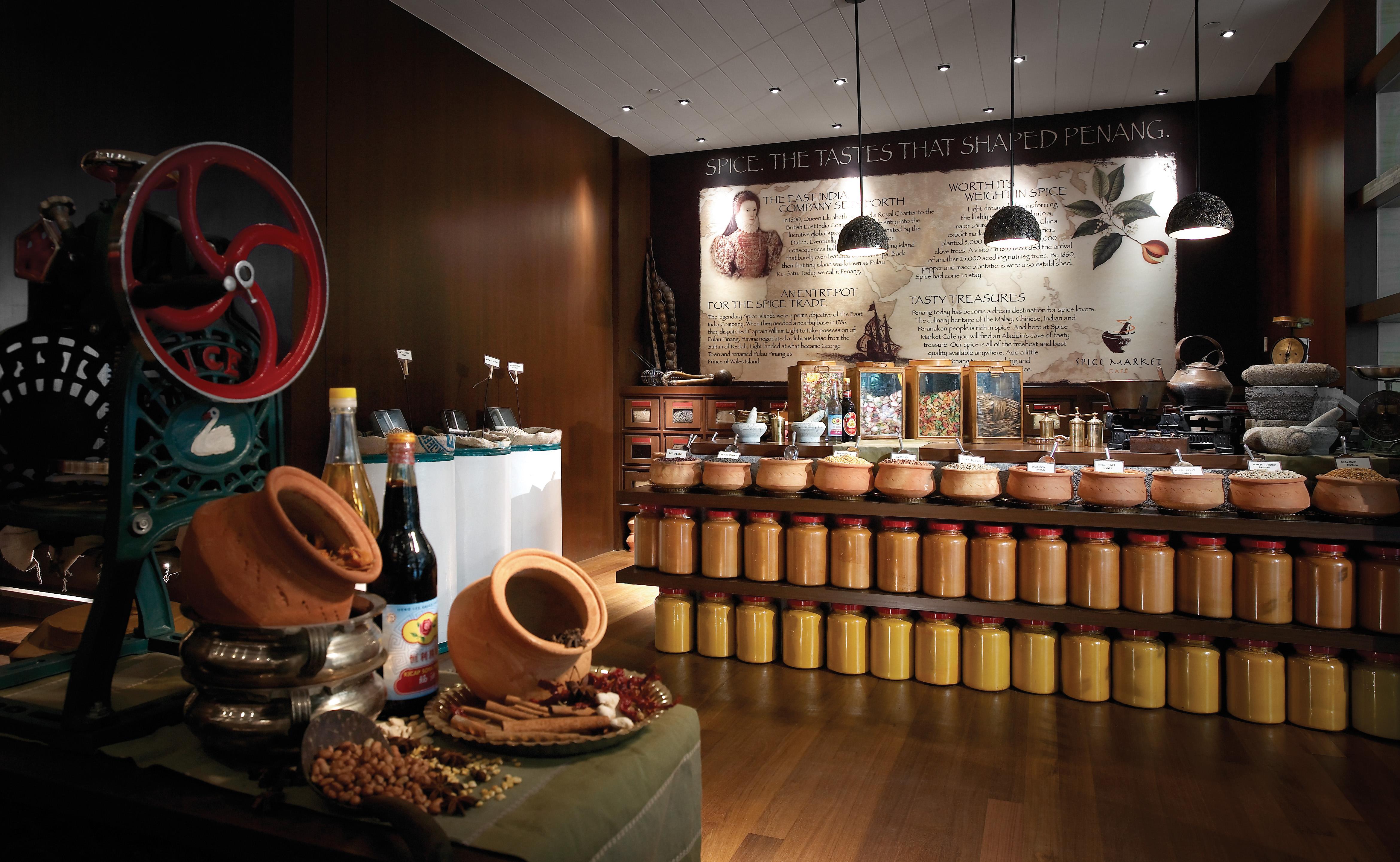 Shangri-La Rasa Sayang, Penang Batu Feringgi Exteriér fotografie The Spice Market at The Landmark, Hong Kong